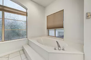 11402 N 44th Ct, Phoenix, AZ 85028 - Photo 22
