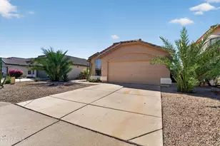 613 E Devon Dr, Gilbert, AZ 85296 - Photo 32