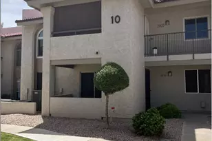 10610 S 48th St, Phoenix, AZ 85044 - Photo 1