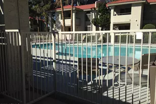 10610 S 48th St, Phoenix, AZ 85044 - Photo 2