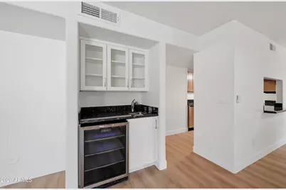 3619 E Monterosa Street #108, Phoenix, AZ 85018 - Photo 10
