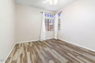 7421 S Kachina Dr, Tempe, AZ 85283 - Photo 20