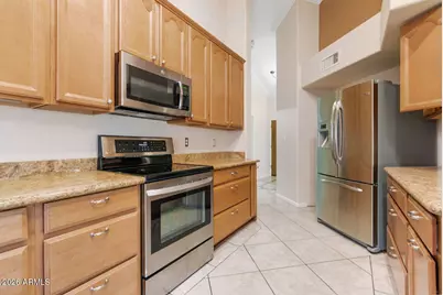 7421 S Kachina Drive, Tempe, AZ 85283 - Photo 8