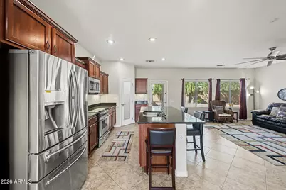 2240 W Davis Road, Phoenix, AZ 85023 - Photo 10