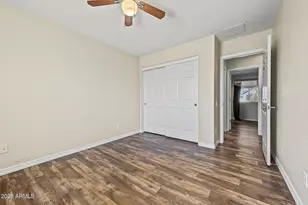 2240 W Davis Rd, Phoenix, AZ 85023 - Photo 24