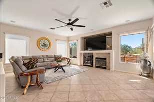 5335 E Thunder Hawk Rd, Cave Creek, AZ 85331 - Photo 10