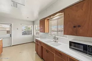 2040 W Northview Ave, Phoenix, AZ 85021 - Photo 34