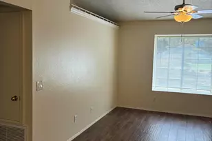 860 N McQueen Rd, Chandler, AZ 85225 - Photo 14