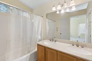 4163 W Columbine Dr, Phoenix, AZ 85029 - Photo 8