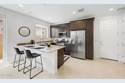 15833 W Kendall Street, Goodyear, AZ 85338 - Photo 12