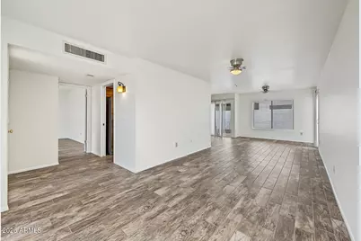 932 E Michigan Avenue, Phoenix, AZ 85022 - Photo 6