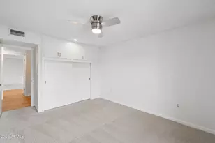 10321 W Pleasant Valley Rd, Sun City, AZ 85351 - Photo 30