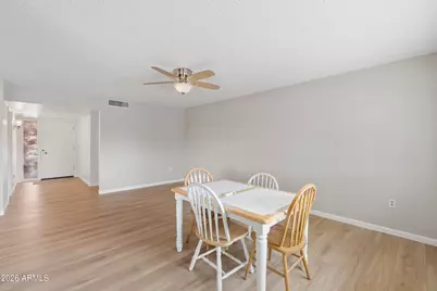 10321 W Pleasant Valley Road, Sun City, AZ 85351 - Photo 16