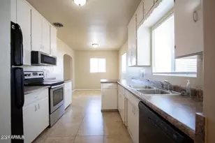 120 S Lebaron, Mesa, AZ 85210 - Photo 14