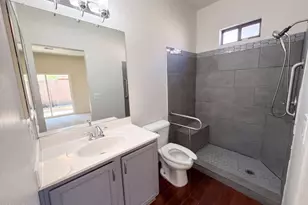 719 W Lydia Ln, Phoenix, AZ 85041 - Photo 10