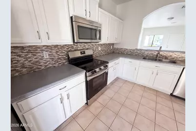 719 W Lydia Lane, Phoenix, AZ 85041 - Photo 20