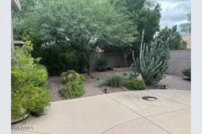 4419 E Robin Lane, Phoenix, AZ 85050 - Photo 12