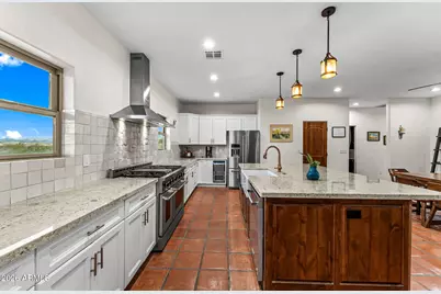 955 Thunder Rock Road, Wickenburg, AZ 85390 - Photo 8