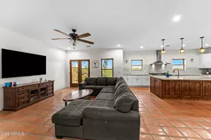 955 Thunder Rock Rd, Wickenburg, AZ 85390 - Photo 12