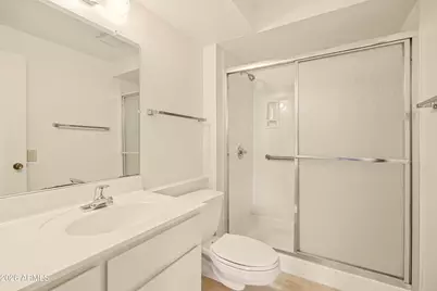 13414 N Hawthorn Drive, Sun City, AZ 85351 - Photo 16