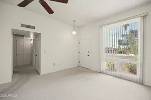 13414 N Hawthorn Dr, Sun City, AZ 85351 - Photo 6
