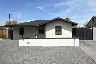 330 E Whitton Ave, Phoenix, AZ 85012 - Photo 1
