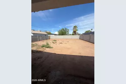 330 E Whitton Avenue, Phoenix, AZ 85012 - Photo 18