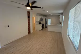 330 E Whitton Ave, Phoenix, AZ 85012 - Photo 4