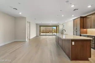 12987 W Eagle Feather Rd, Peoria, AZ 85383 - Photo 14