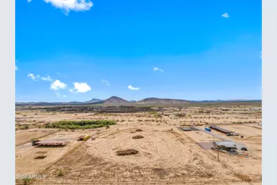 084 W Bays Road #18, Wickenburg, AZ 85390 - Photo 8
