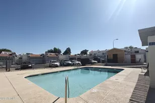 9223 N 47th Ct, Glendale, AZ 85302 - Photo 18