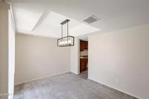 9223 N 47th Ct, Glendale, AZ 85302 - Photo 4