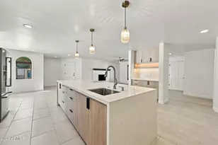 3307 E Coconino St, Phoenix, AZ 85044 - Photo 30