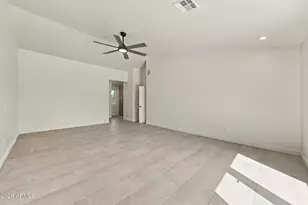 3307 E Coconino St, Phoenix, AZ 85044 - Photo 52