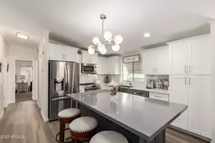 2233 E Behrend Dr, Phoenix, AZ 85024 - Photo 24