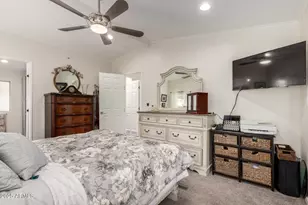 2233 E Behrend Dr, Phoenix, AZ 85024 - Photo 14