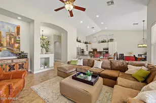 439 W Knight Ln, Tempe, AZ 85284 - Photo 6
