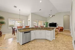 439 W Knight Ln, Tempe, AZ 85284 - Photo 10