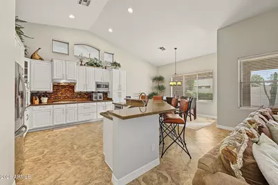 439 W Knight Lane, Tempe, AZ 85284 - Photo 8