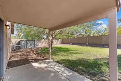 15011 W Hearn Road, Surprise, AZ 85379 - Photo 36