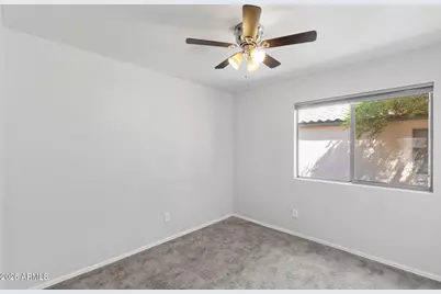 15011 W Hearn Road, Surprise, AZ 85379 - Photo 22