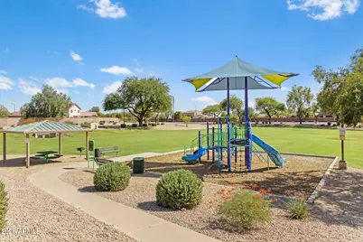 15011 W Hearn Road, Surprise, AZ 85379 - Photo 44