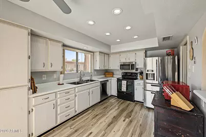 9831 E Michigan Avenue, Sun Lakes, AZ 85248 - Photo 20
