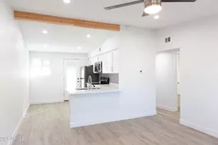1605 E Montebello Ave, Phoenix, AZ 85016 - Photo 2