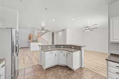 2241 E Pinchot Avenue #7C, Phoenix, AZ 85016 - Photo 10
