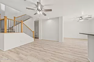 2241 E Pinchot Ave, Phoenix, AZ 85016 - Photo 4