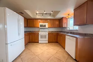 9919 E Magnolia St, Mesa, AZ 85207 - Photo 10