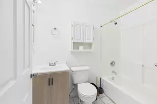 1201 E Griswold Rd, Phoenix, AZ 85020 - Photo 32