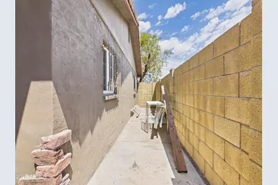 1201 E Griswold Road, Phoenix, AZ 85020 - Photo 34