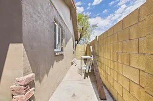 1201 E Griswold Rd, Phoenix, AZ 85020 - Photo 34